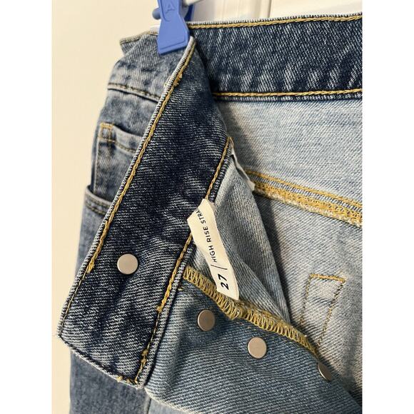 Pac Sun High Rise Straight Jeans Size 27 Two Toned Button Fly Distressed Hem - Picture 4 of 6